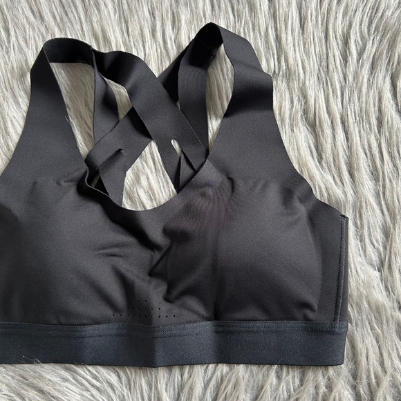 All In Motion Sports Bra Womens Size Small Black Strappy Wireless Medium Support - Picture 4 of 5